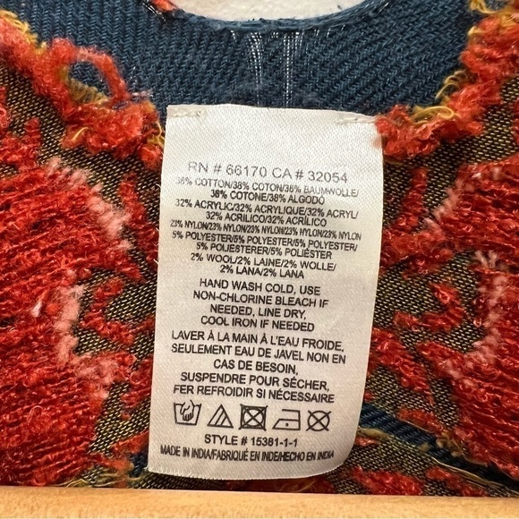 Gorgeous elaborately embroidered wrap caftan shawl - Picture 4 of 6